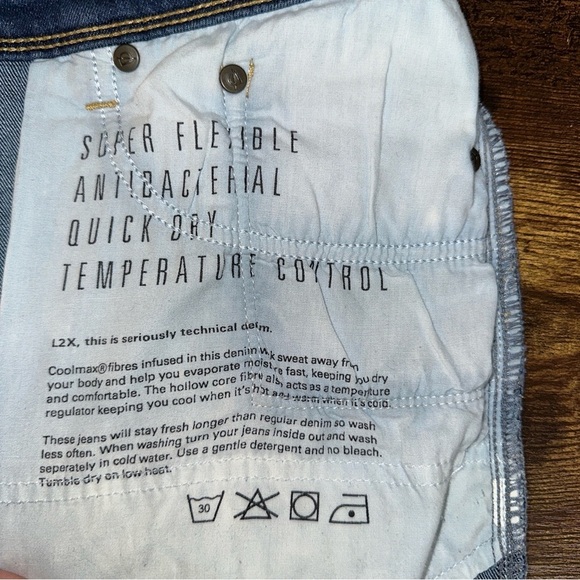 DU/ER Mens Jeans Blue 28x28 L2X Slim Taper Fit Performance Whiskered Denim - Picture 9 of 13